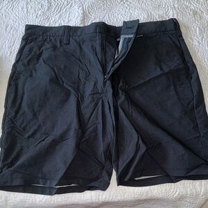 Hurley Black Men's Flat Front Shorts